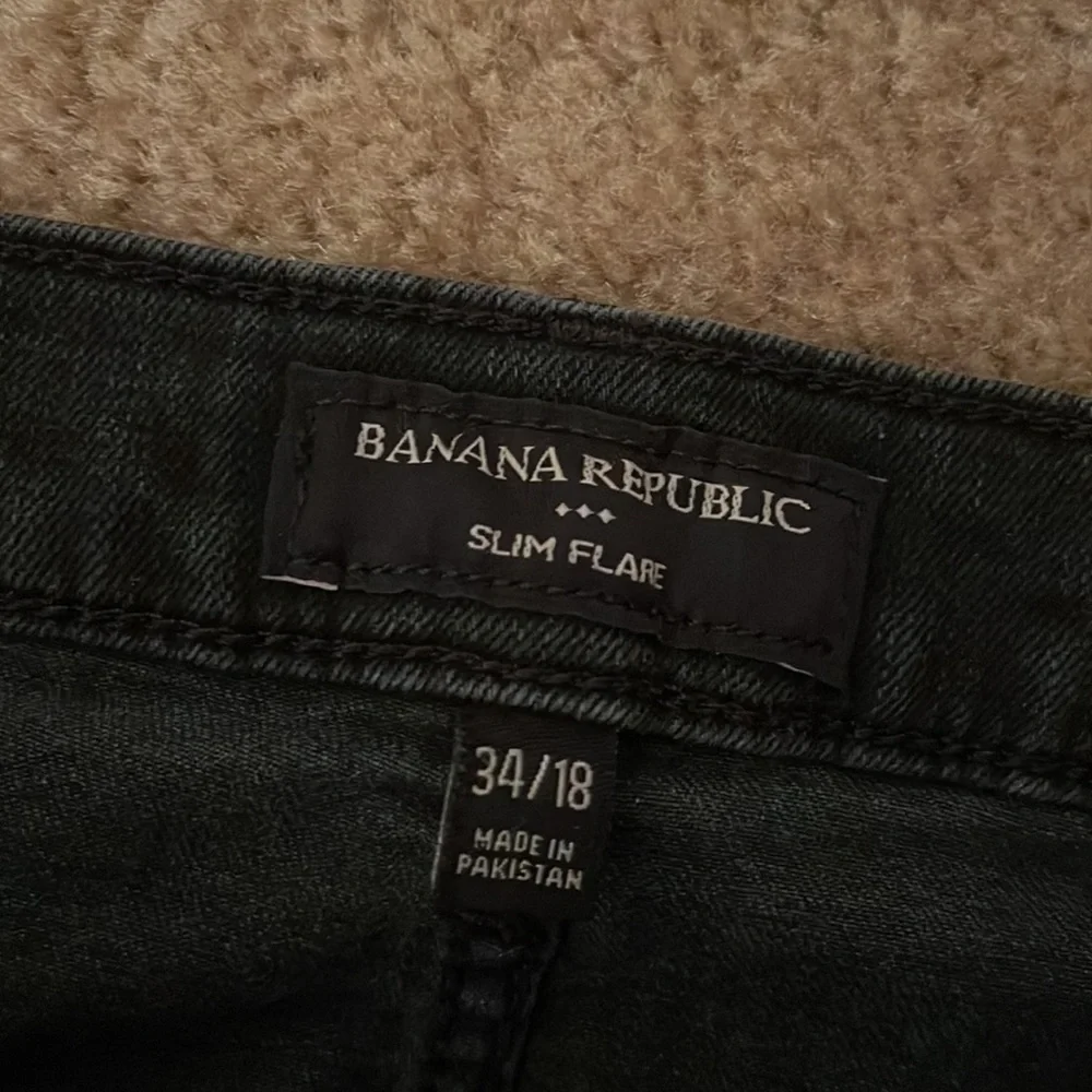 Banana Republic High Waist Slim Flare Jeans - size 34/18 - Picture 6 of 7